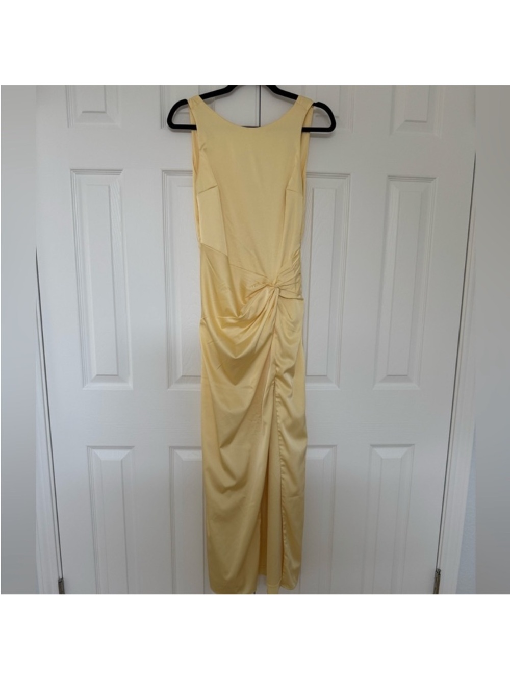 Abercrombie & Fitch Pale Yellow open back Maxi Dress